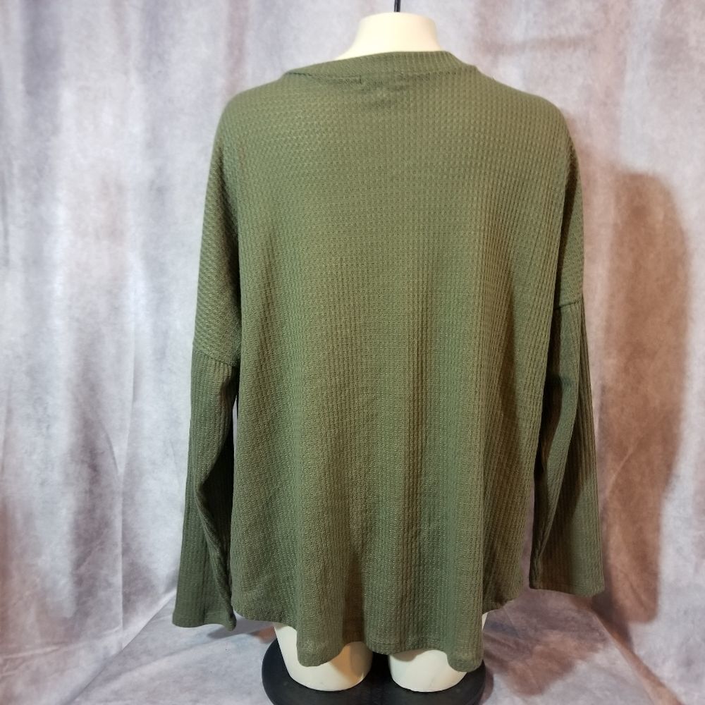 Curvy Sense Green Ribbed Knit Knot Front Blouse Size 3x — image 3 of 5